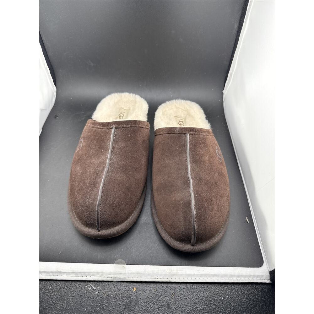 UGG Men’s Size 11 Brown Suede Shearling Lined Scuff Slippers Slip On